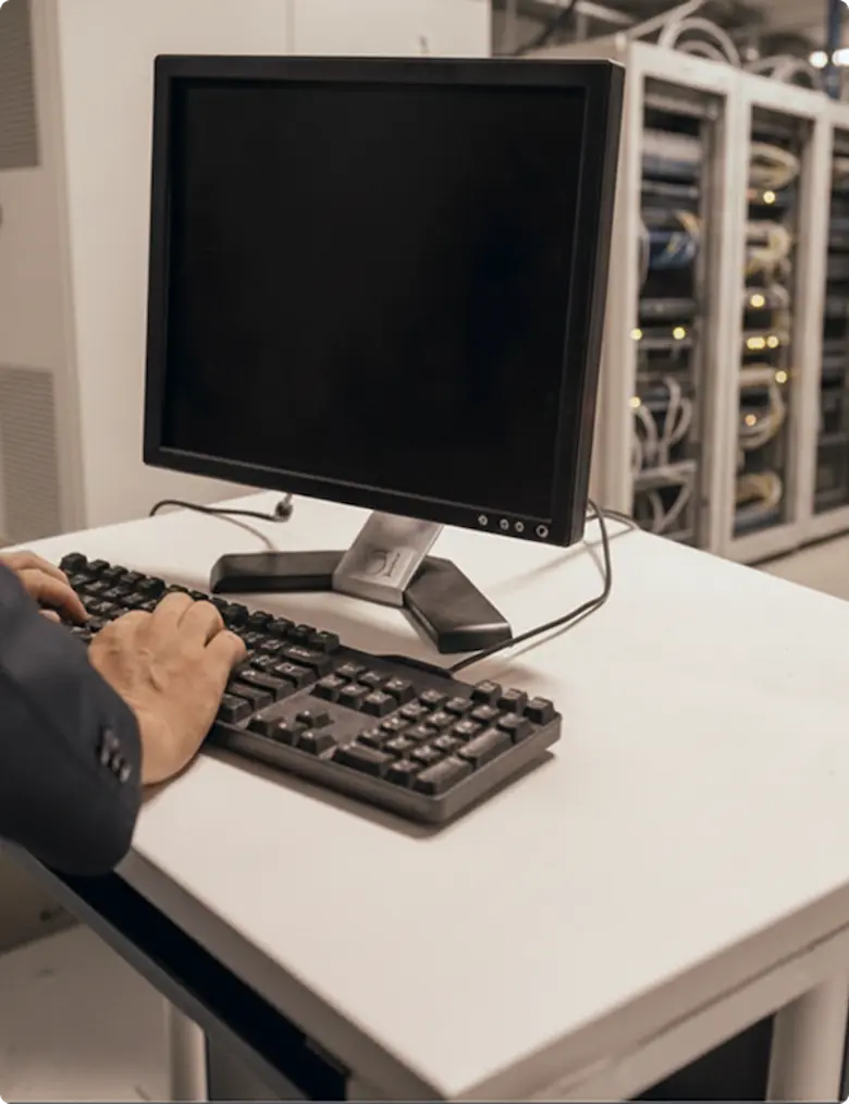 xCures solve your customers’ unstructured clinical data problem.